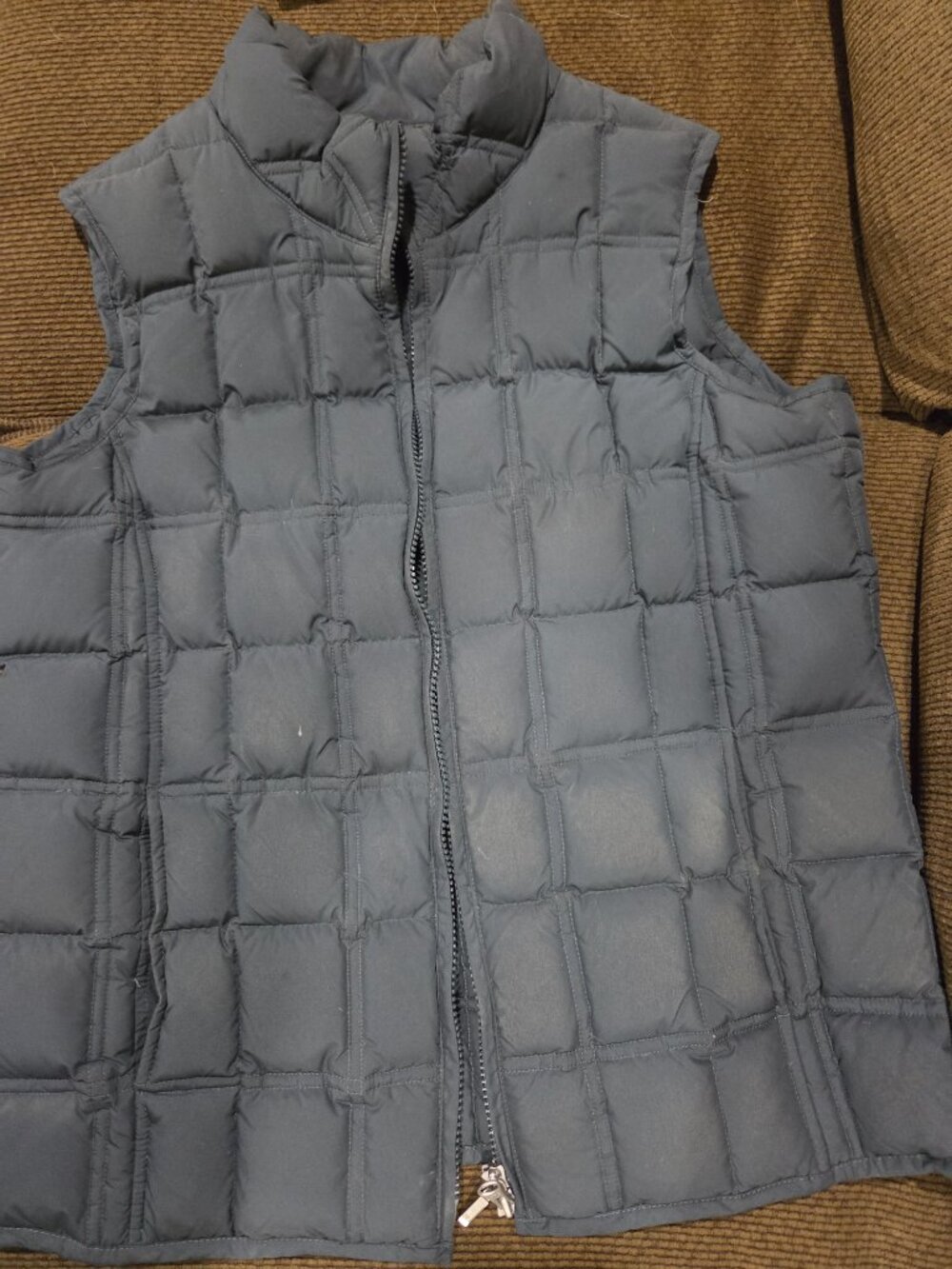 Pendleton Puffer Vest - Picture 2 of 2